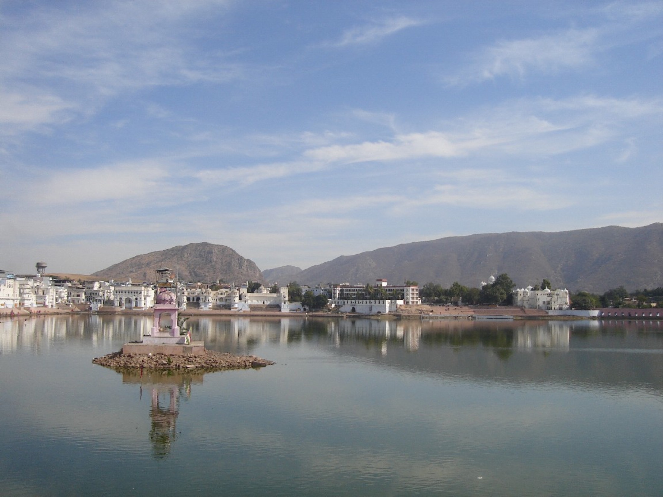 Pushkar Lake gallery image